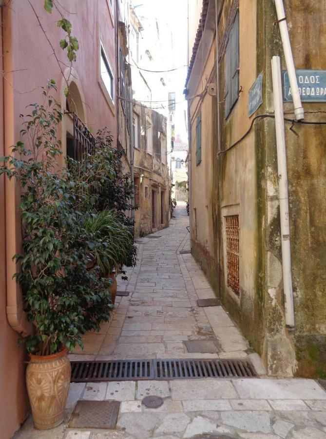 Corfu-Haris Home Old Town Corfu  Экстерьер фото